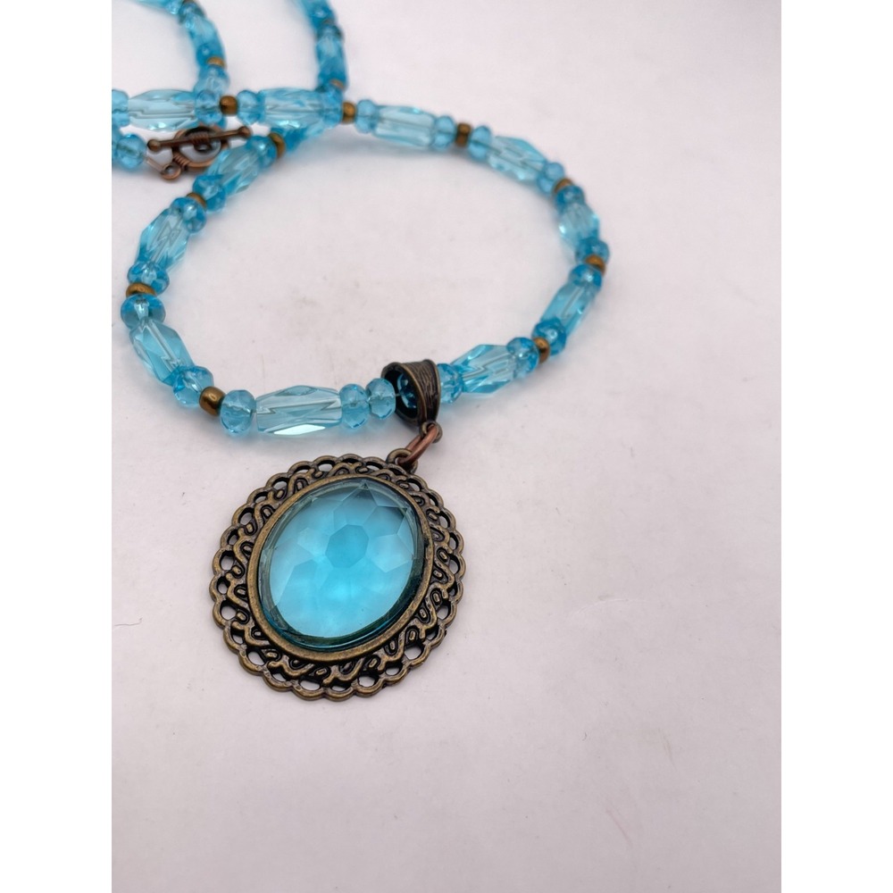 Vintage Pendant Necklace Blue